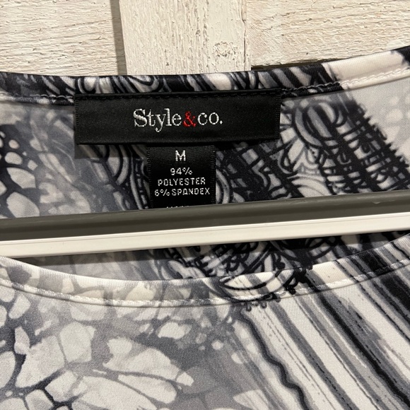 Style and Co Abstract Marble Blouse - Picture 2 of 2